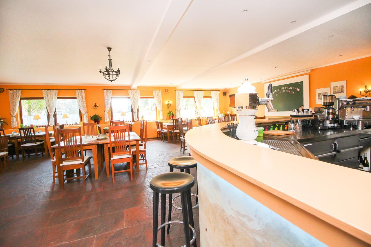 Gasthof Jaegerwirt Hohenschäftlarn Exteriör bild